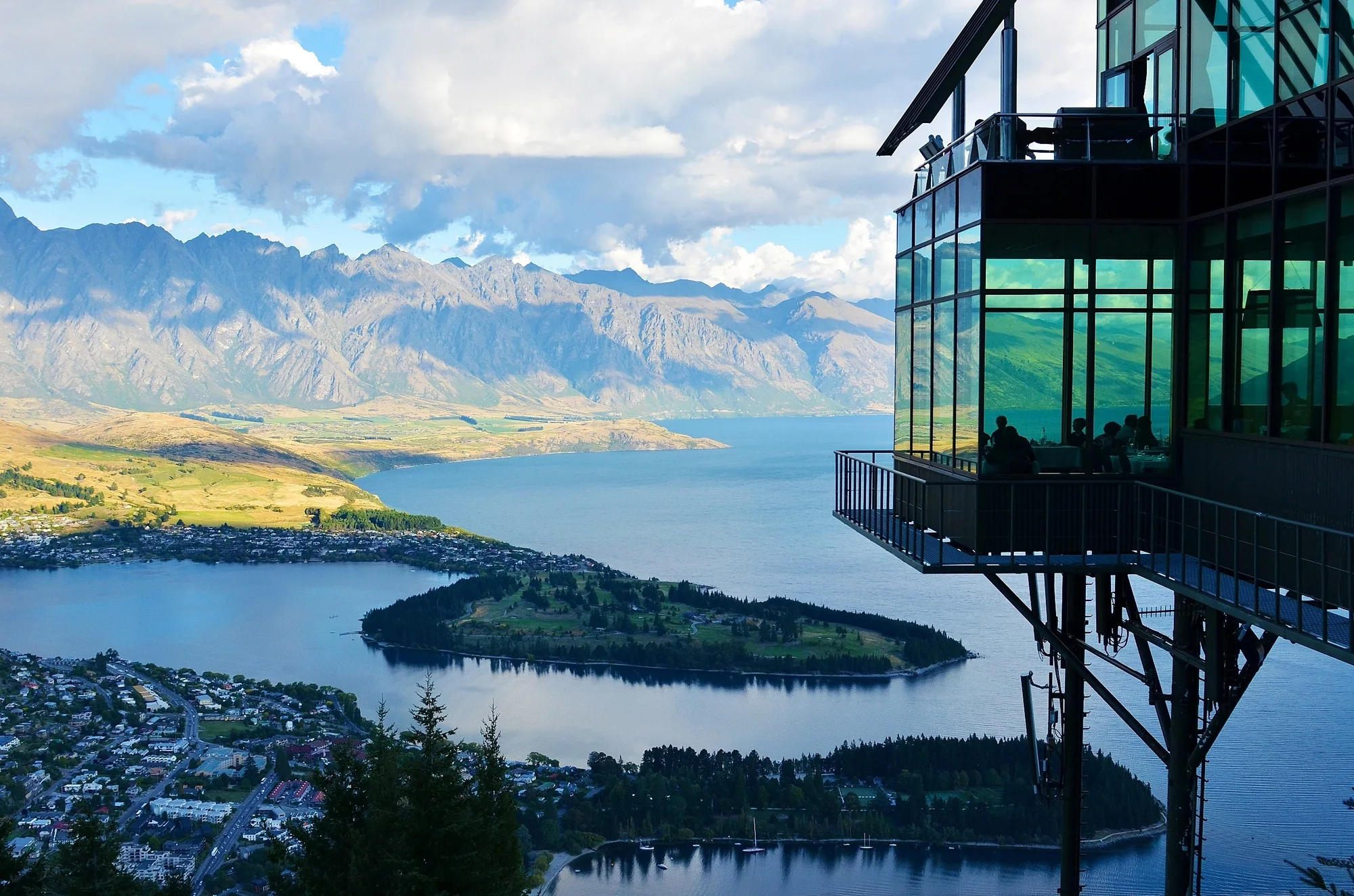 6 WAYS LANDSCAPE AMENITIES ON ROOFTOPS MATTER TO ARCHITECTURE