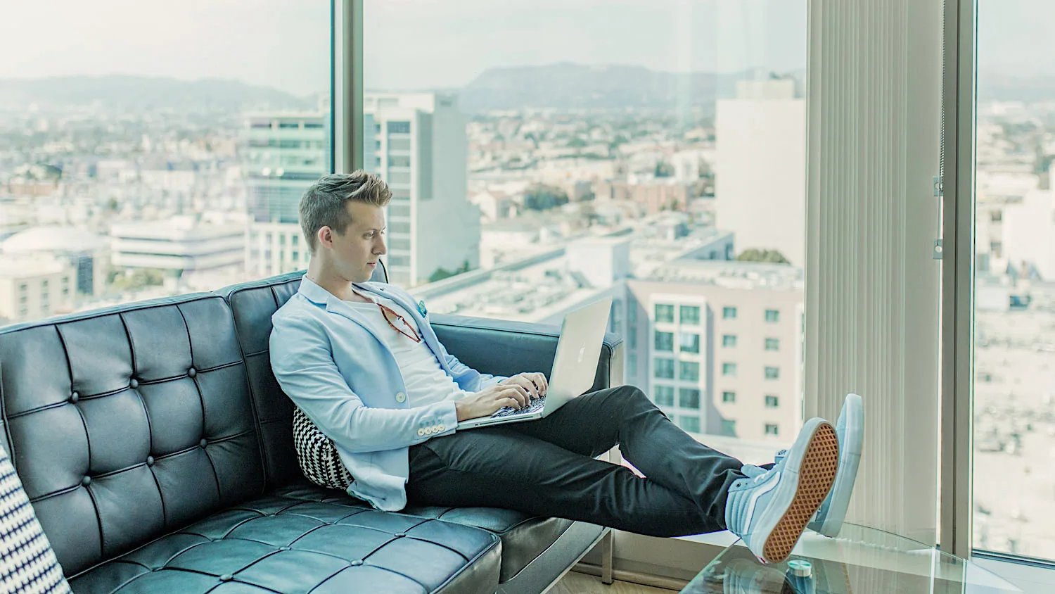 Does Your Multifamily Community Have Indoor/Outdoor Amnesia?