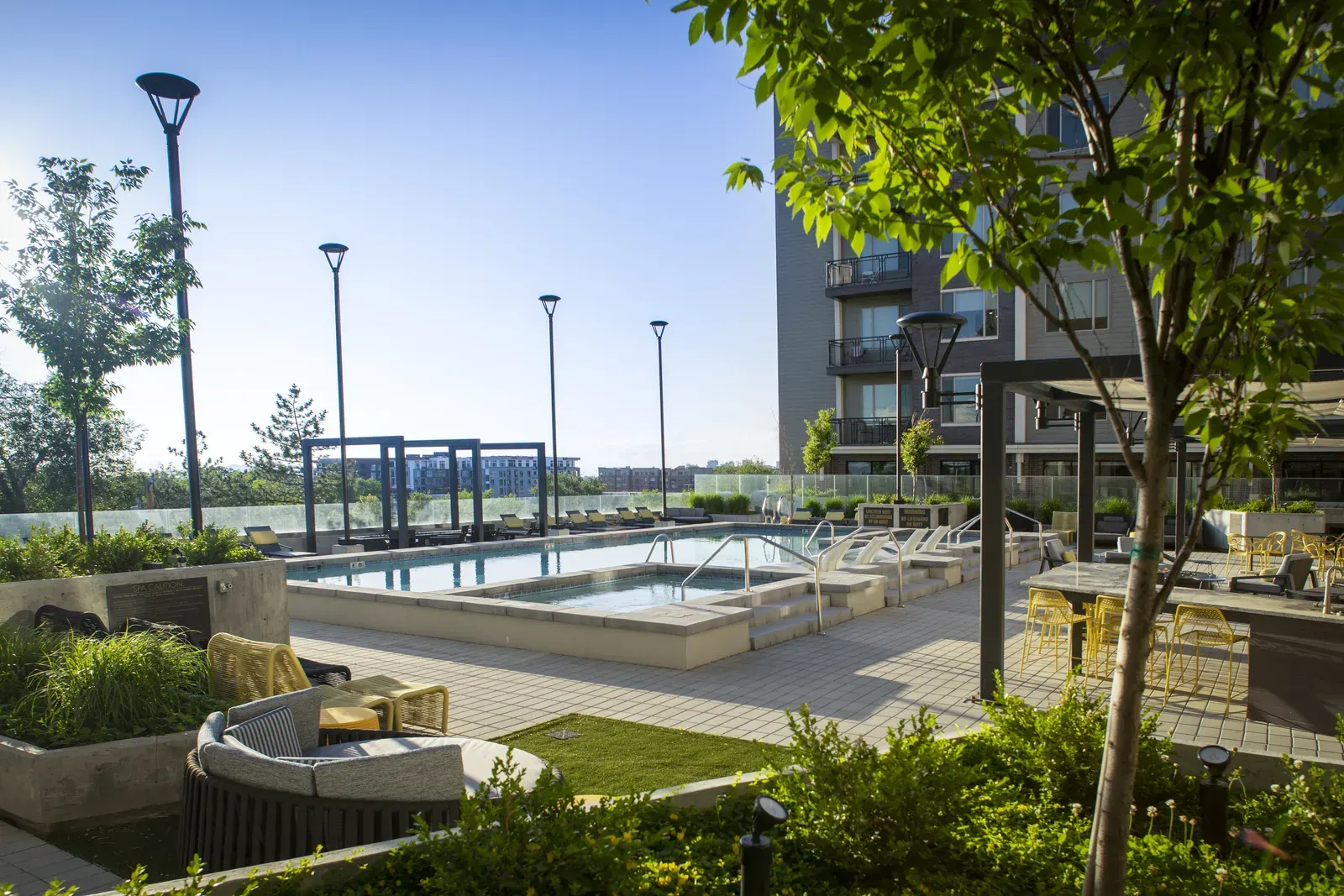 Park Avenue pool deck in the morning